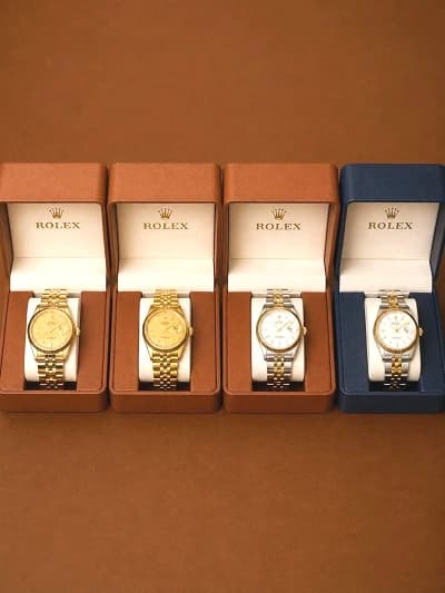 Montres de luxe en boîte