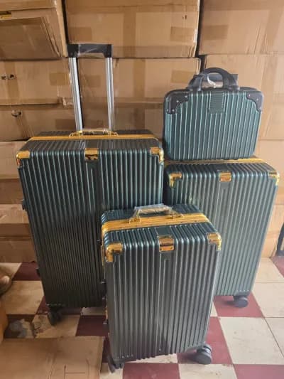 Valise 4 pièce originale