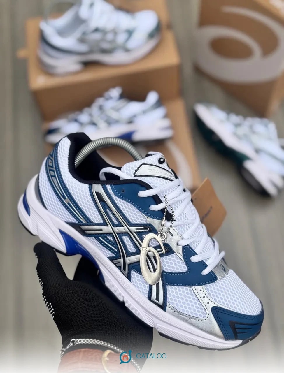 Baskets de sport blanc et bleu