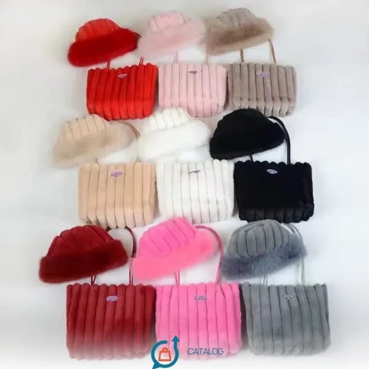 Sac à main 👜 plus chapeau 👒