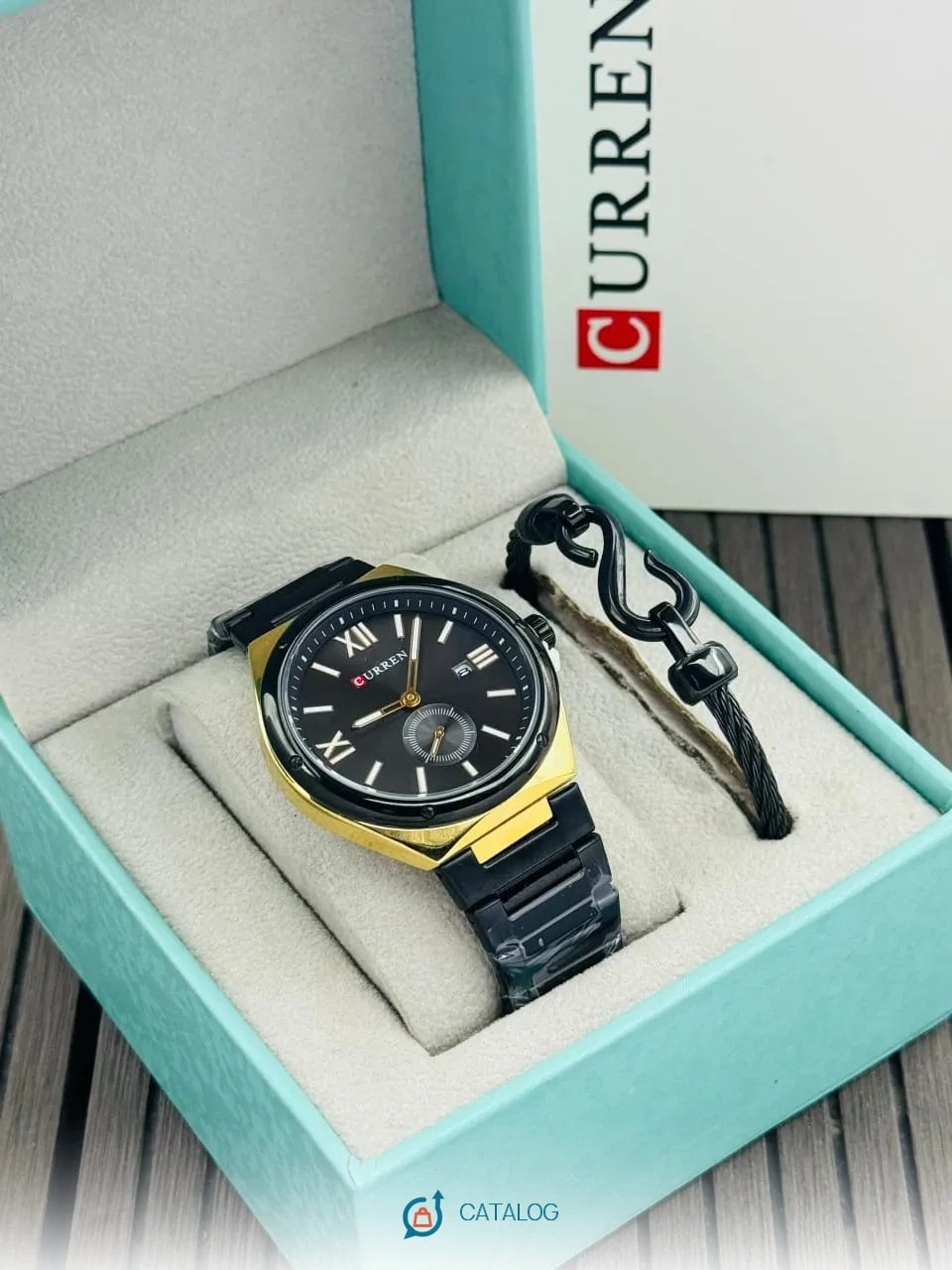 Montre bracelet noir et doré avec coffret CURREN