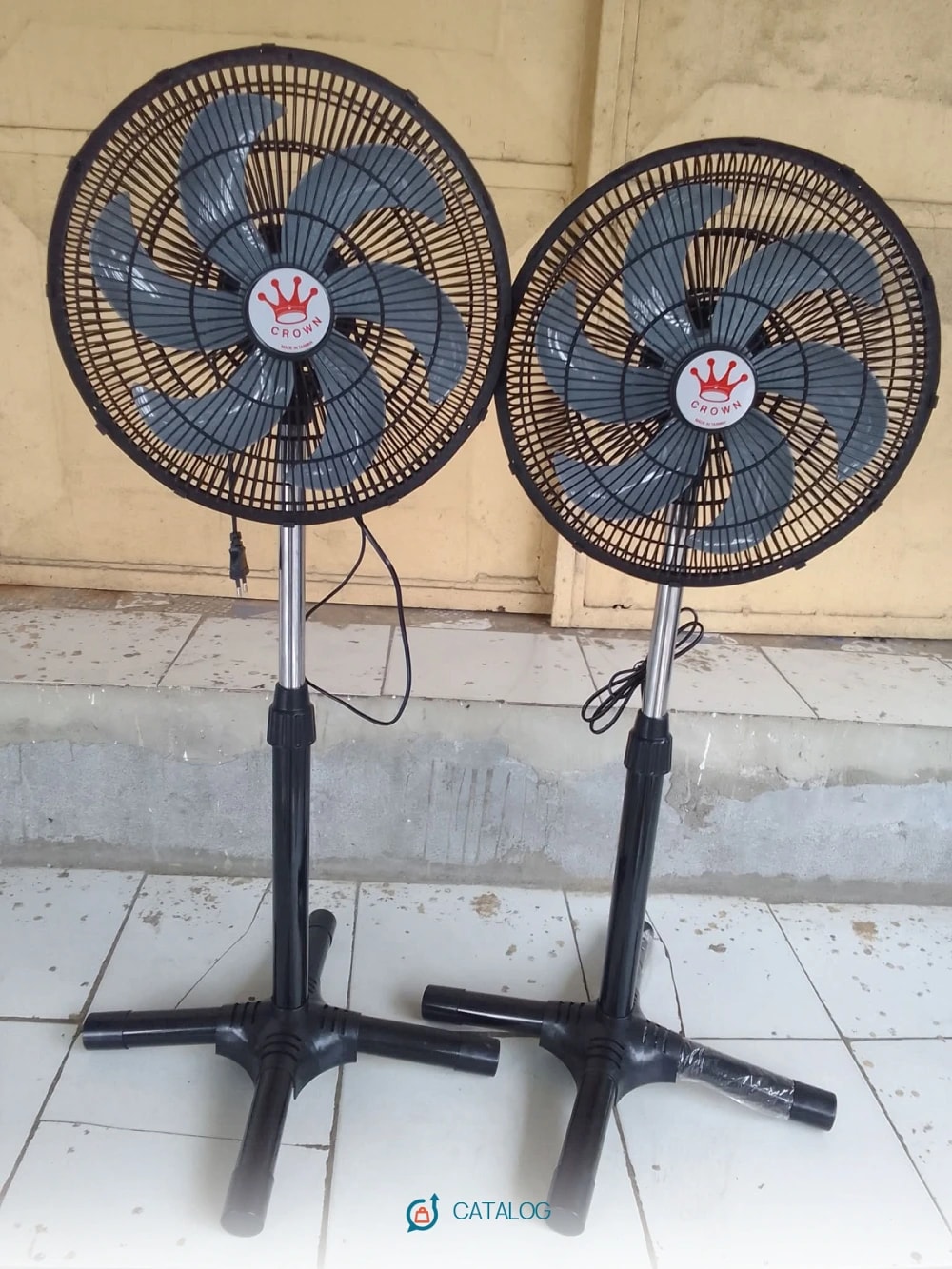 Ventilateur sur pied Crown 4pales