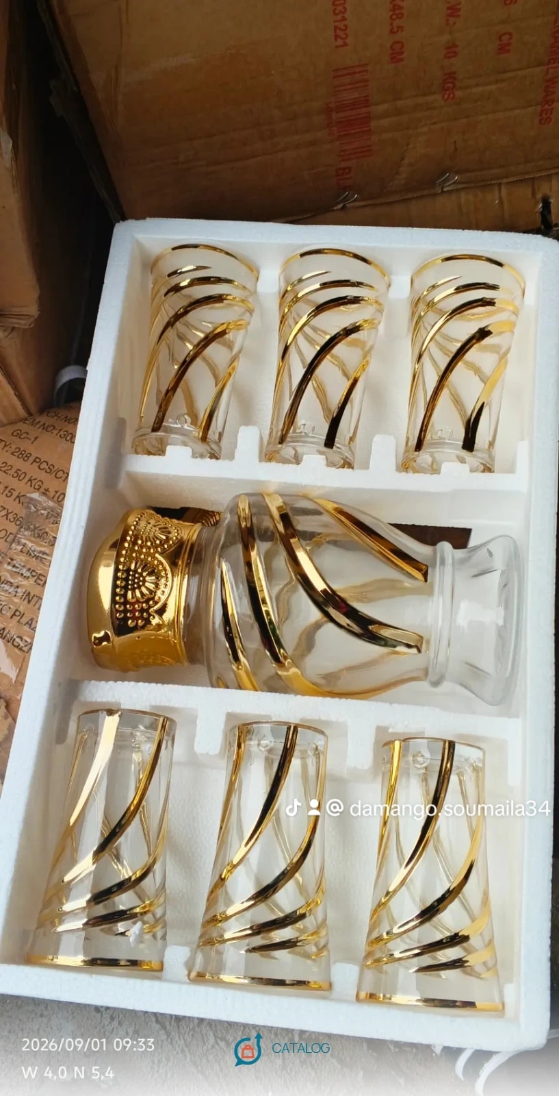 Service de verres dorés