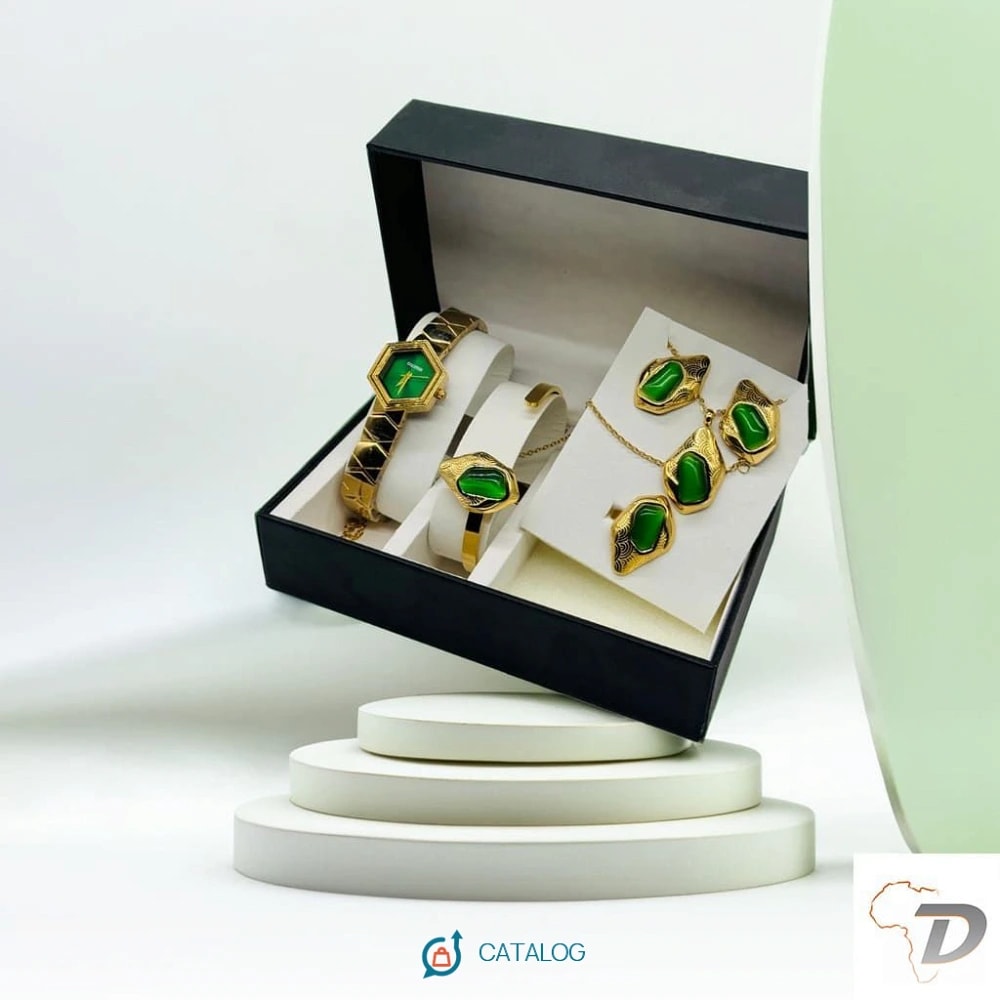 Parure bijoux or et émeraude