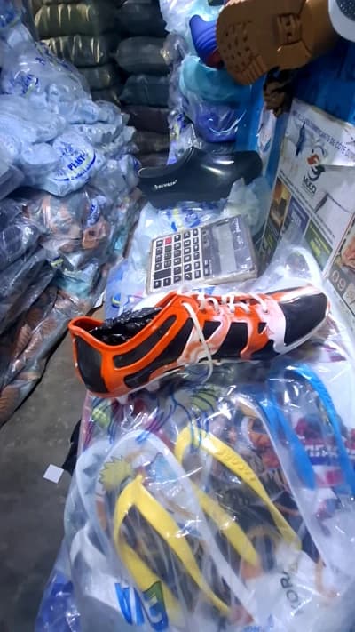 Baskets de sport orange