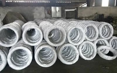 Rouleaux de fil de fer