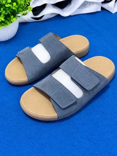 Sandales à brides grises
