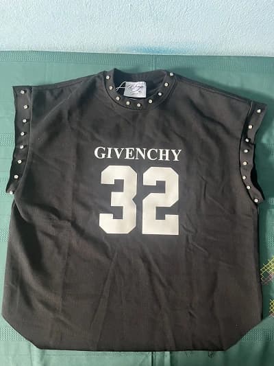 T-shirt Sans manche Givenchy