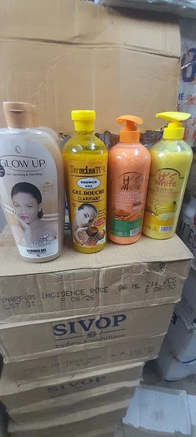 Shampoing et gel douche