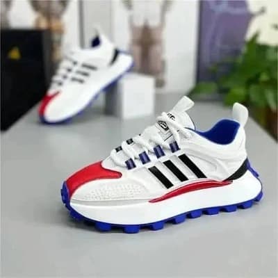 Baskets Adidas blanches